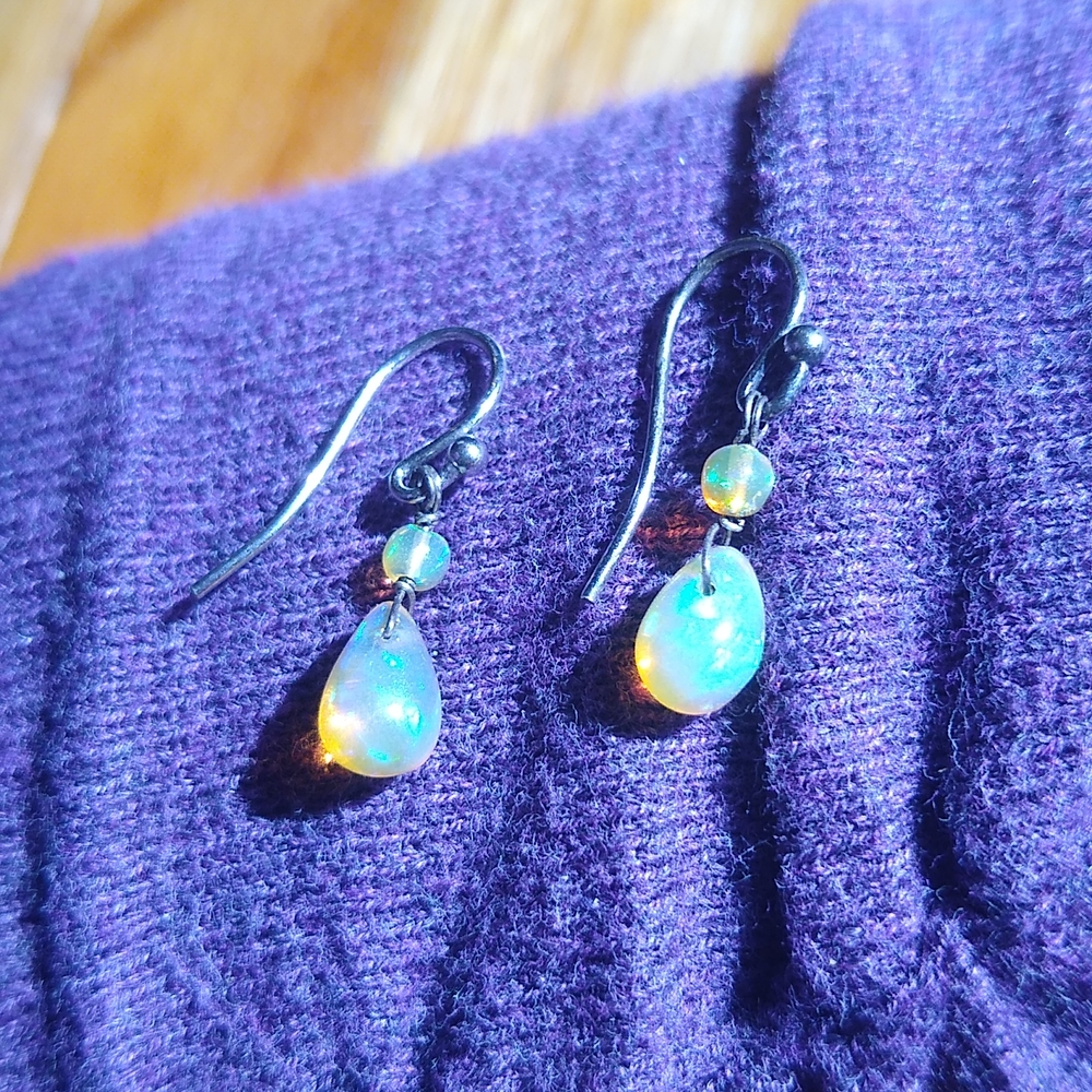 Gorgeous fire opal teardrop earrings - Picture 5 of 8